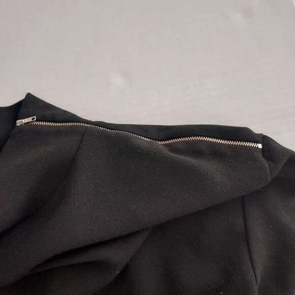 Zara Black/White Mock Neck Shoulder Zip Layered Top Size Medium - Picture 3 of 13